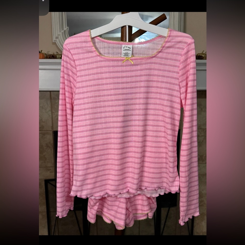 art class Pink Striped Kids Pajama Set